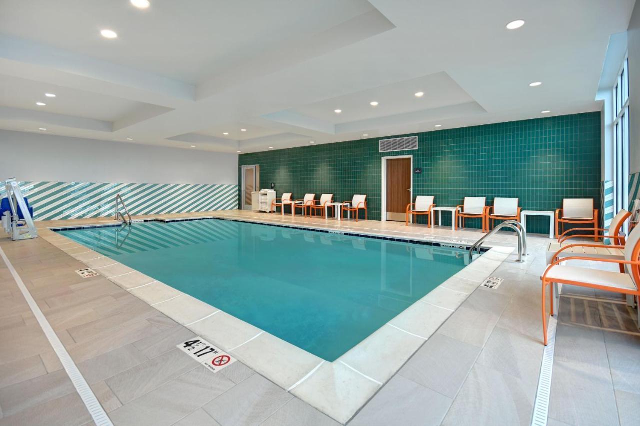 Holiday Inn - Erie By Ihg Exteriör bild
